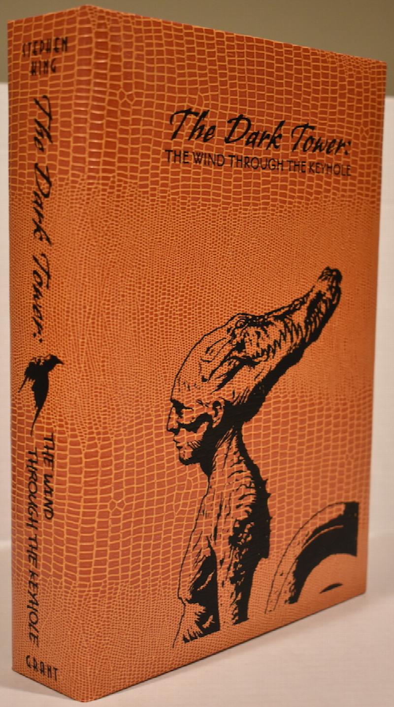 THE DARK TOWER THE WIND THROUGH THE KEYHOLE. Price is for 9volume set.