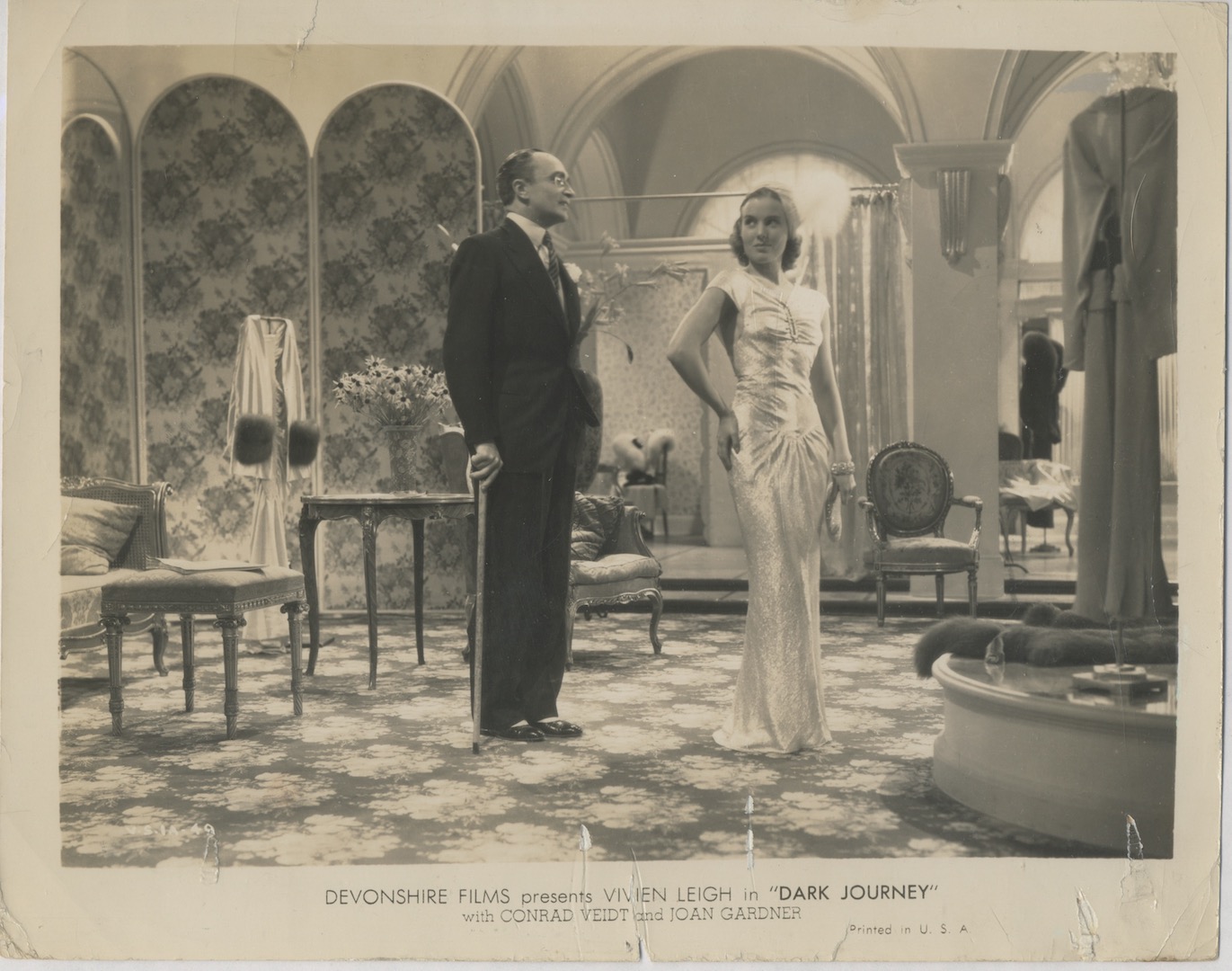 DARK JOURNEY. 5-ORIGINAL LOBBY CARDS. Devonshire Films, 1937. Conrad Veidt, Vivien Leigh.