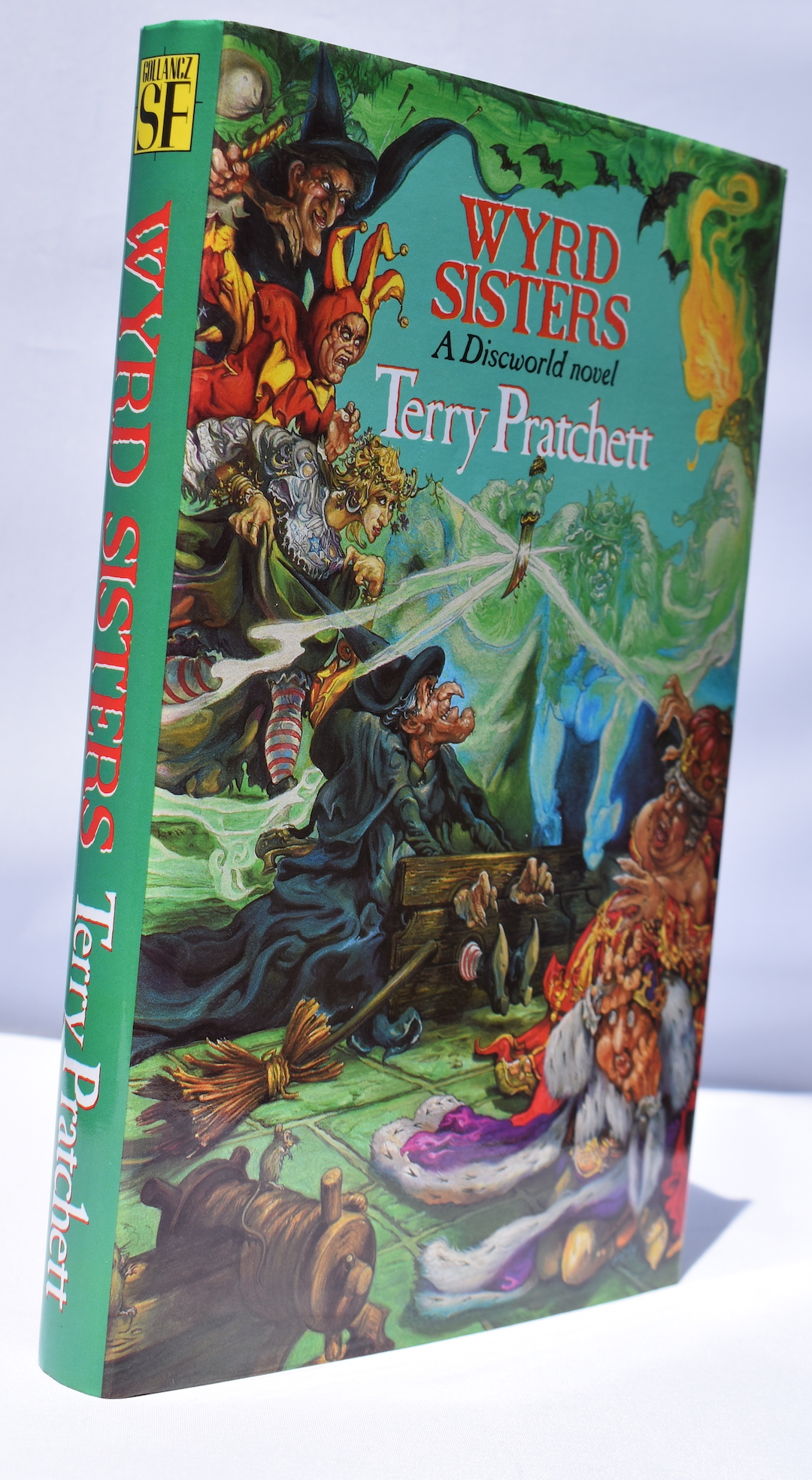 WYRD SISTERS. Signed, inscribed by the author. The 6th title in the Discworld series.