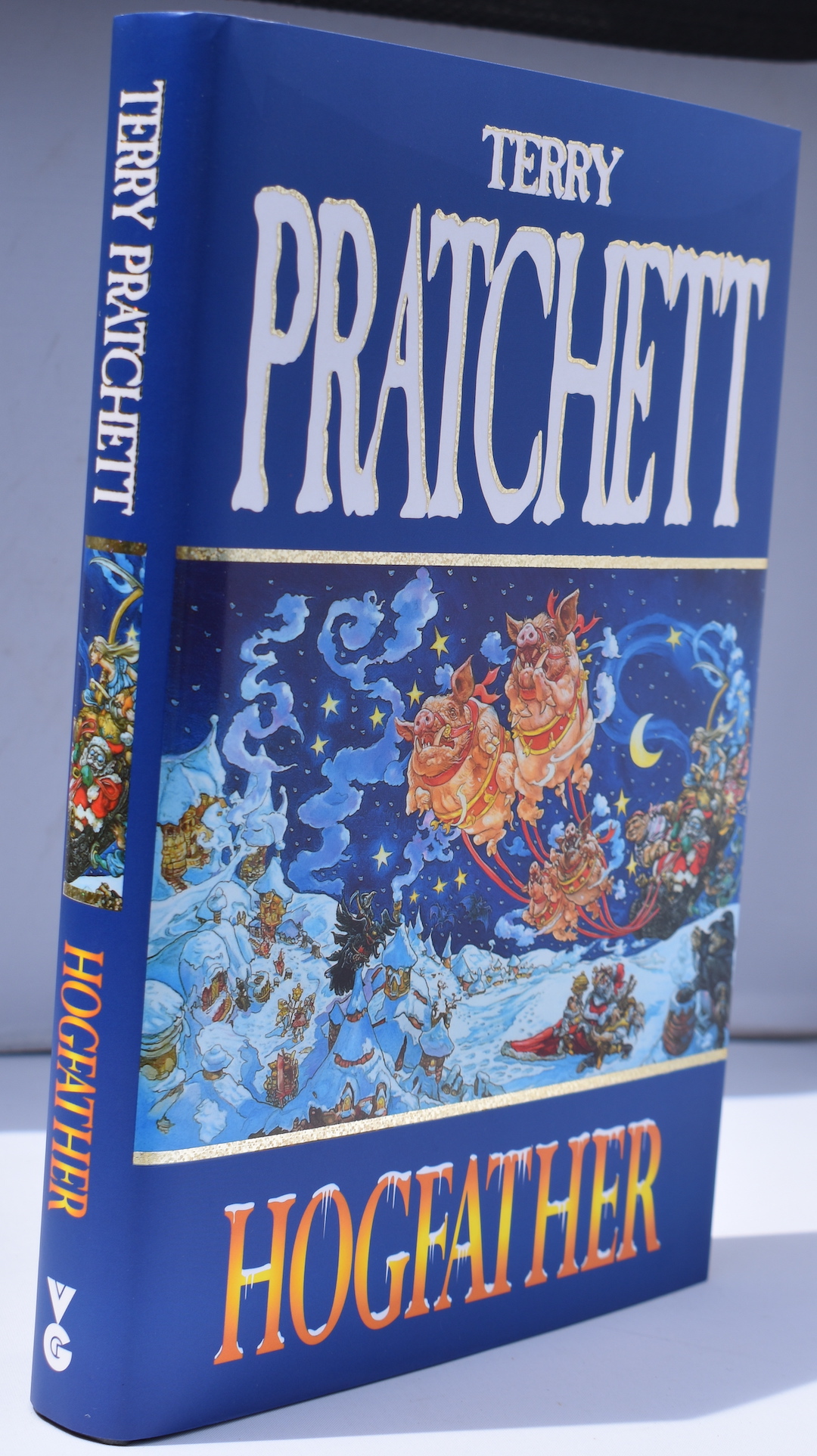 HOGFATHER. Signed, inscribed by the author. Book 20 in the Discworld series.